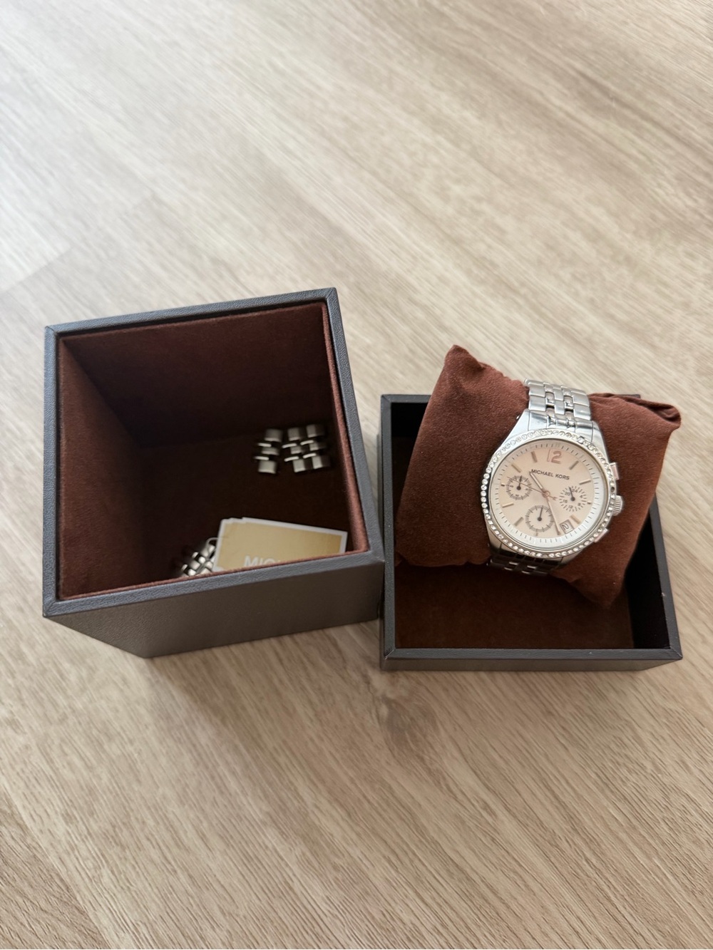 Michael Kors Women's Silver Stainless Steel Watch with Champagne Dial